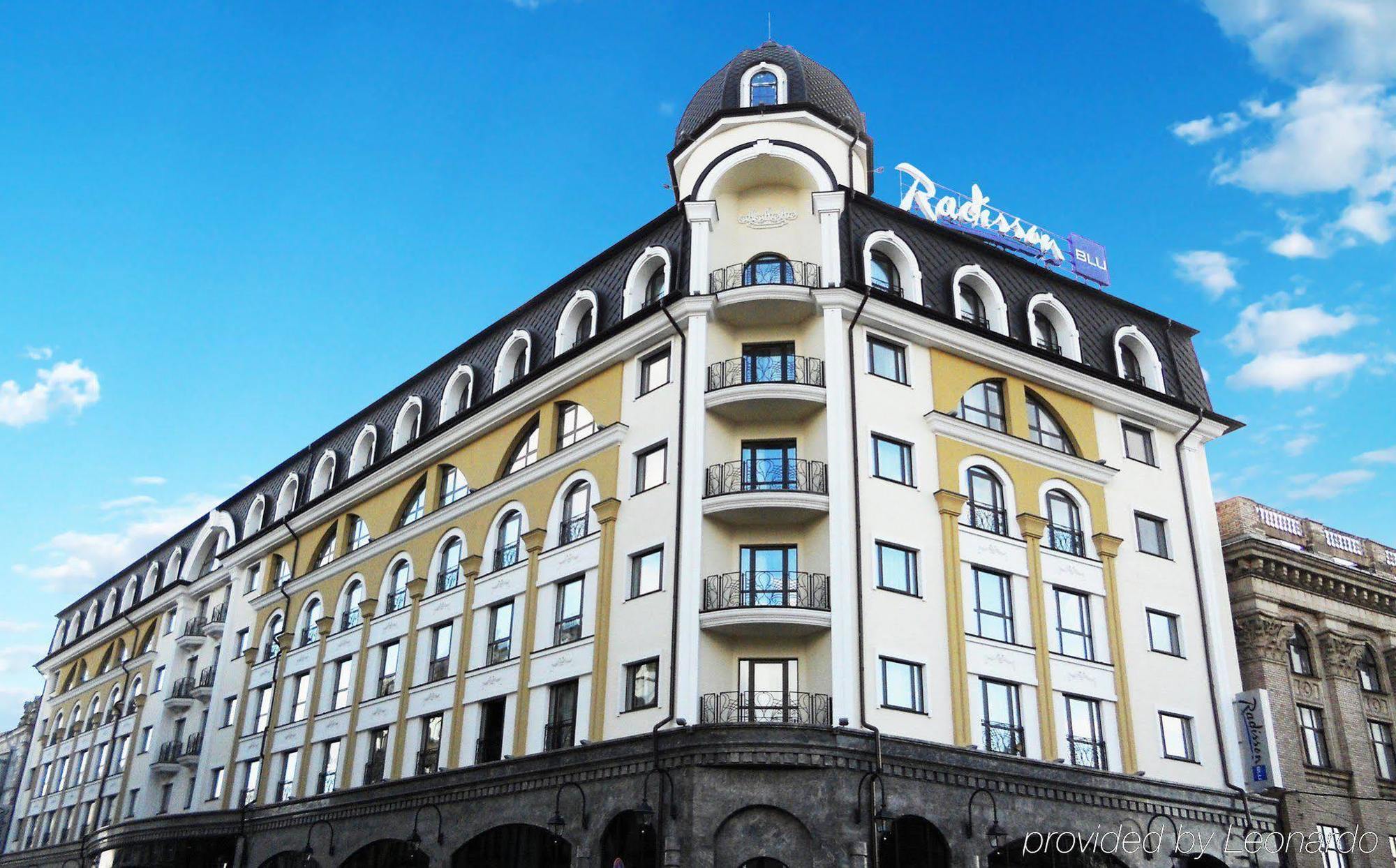 Radisson Blu Hotel, Kyiv Podil City Centre Exterior foto